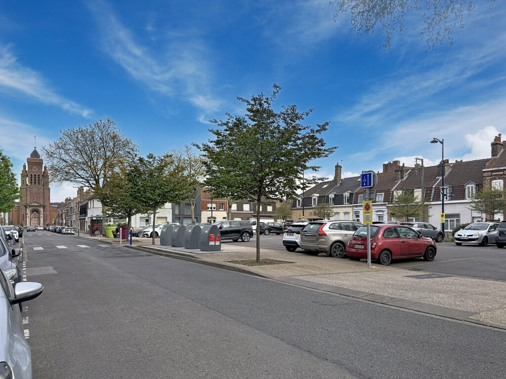 La place Louis XIV à Petite-Synthe, Dunkerque